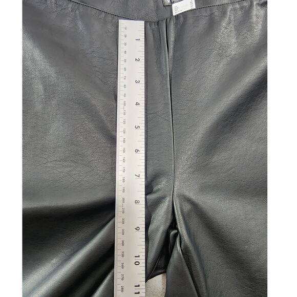 Venus Pants Womens 4 Black Faux Leather Mid Rise Skinny Ankle Stretch Side Zip - Picture 9 of 12